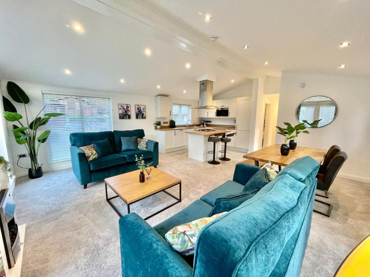 Thirlmere 4 Luxury Lodge At White Cross Bay 温德米尔 外观 照片