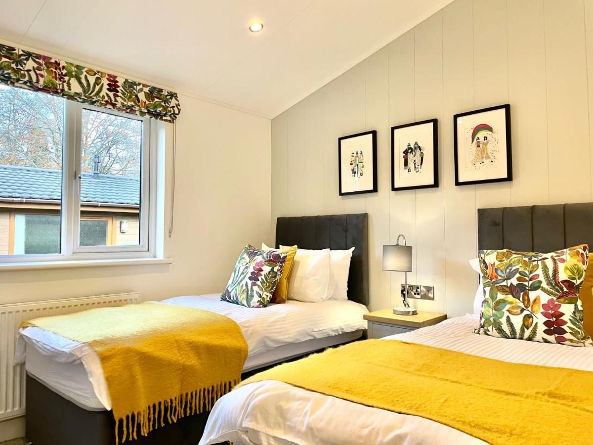 Thirlmere 4 Luxury Lodge At White Cross Bay 温德米尔 外观 照片